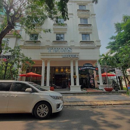 Twins Hotel Ho Chi Minh City Exterior photo