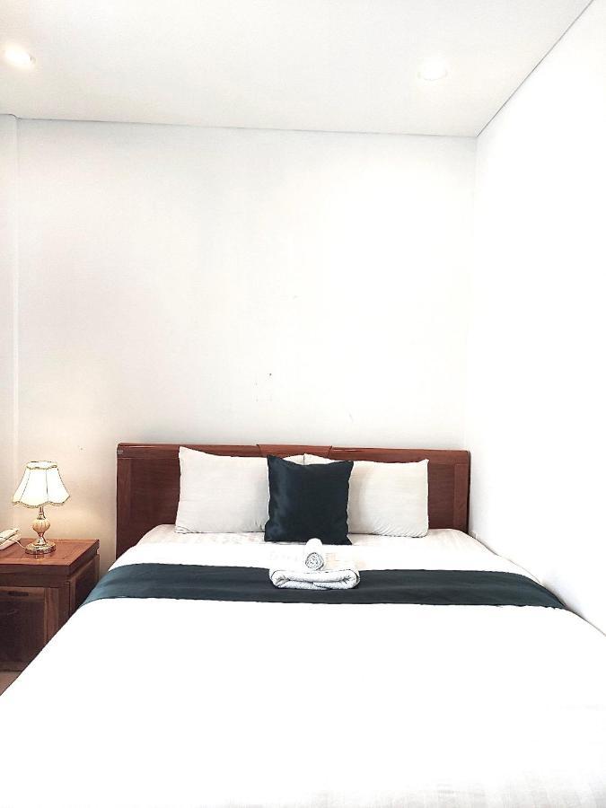 Twins Hotel Ho Chi Minh City Exterior photo