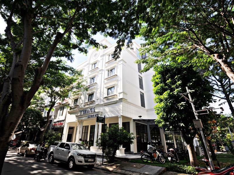 Twins Hotel Ho Chi Minh City Exterior photo